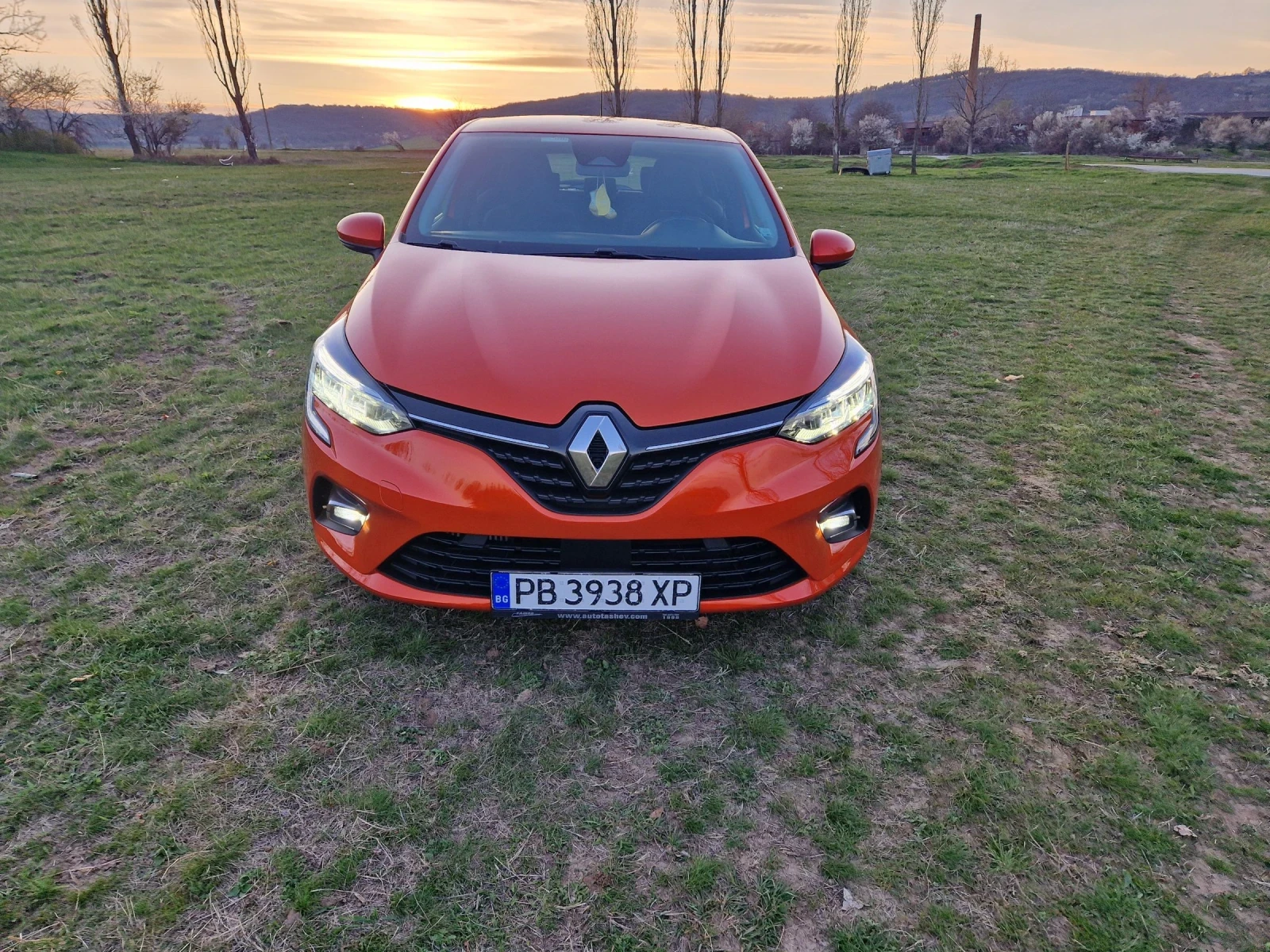 Renault Clio 1.0Тсе 100кс+ ГАЗ  - изображение 2