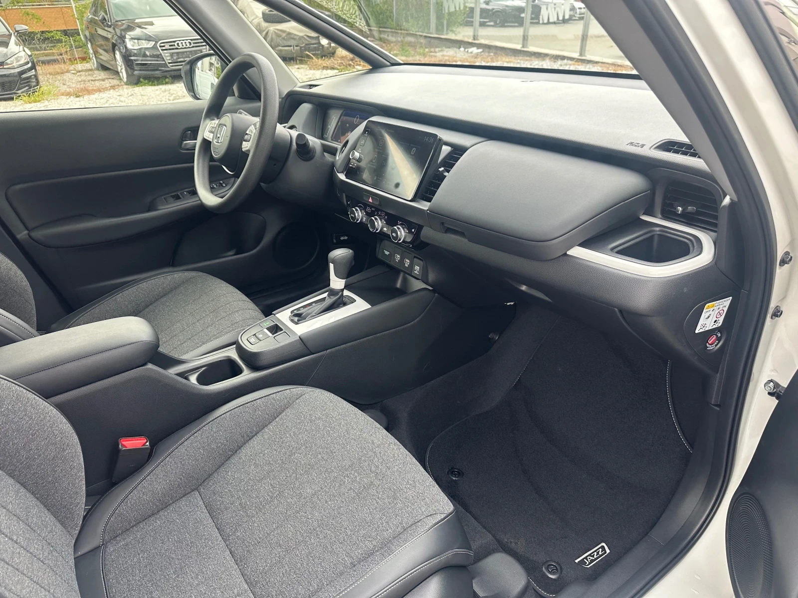 Honda Jazz   | Mobile.bg   11