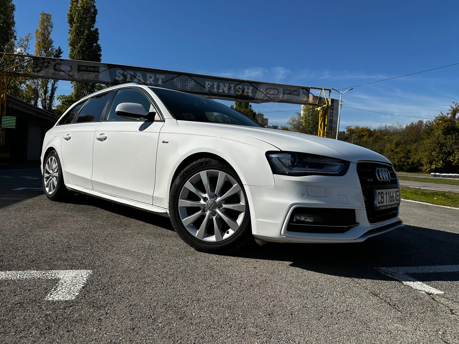 Audi A4 3.0 TDI QUATTRO KEYLESS PANORAMA  - изображение 2