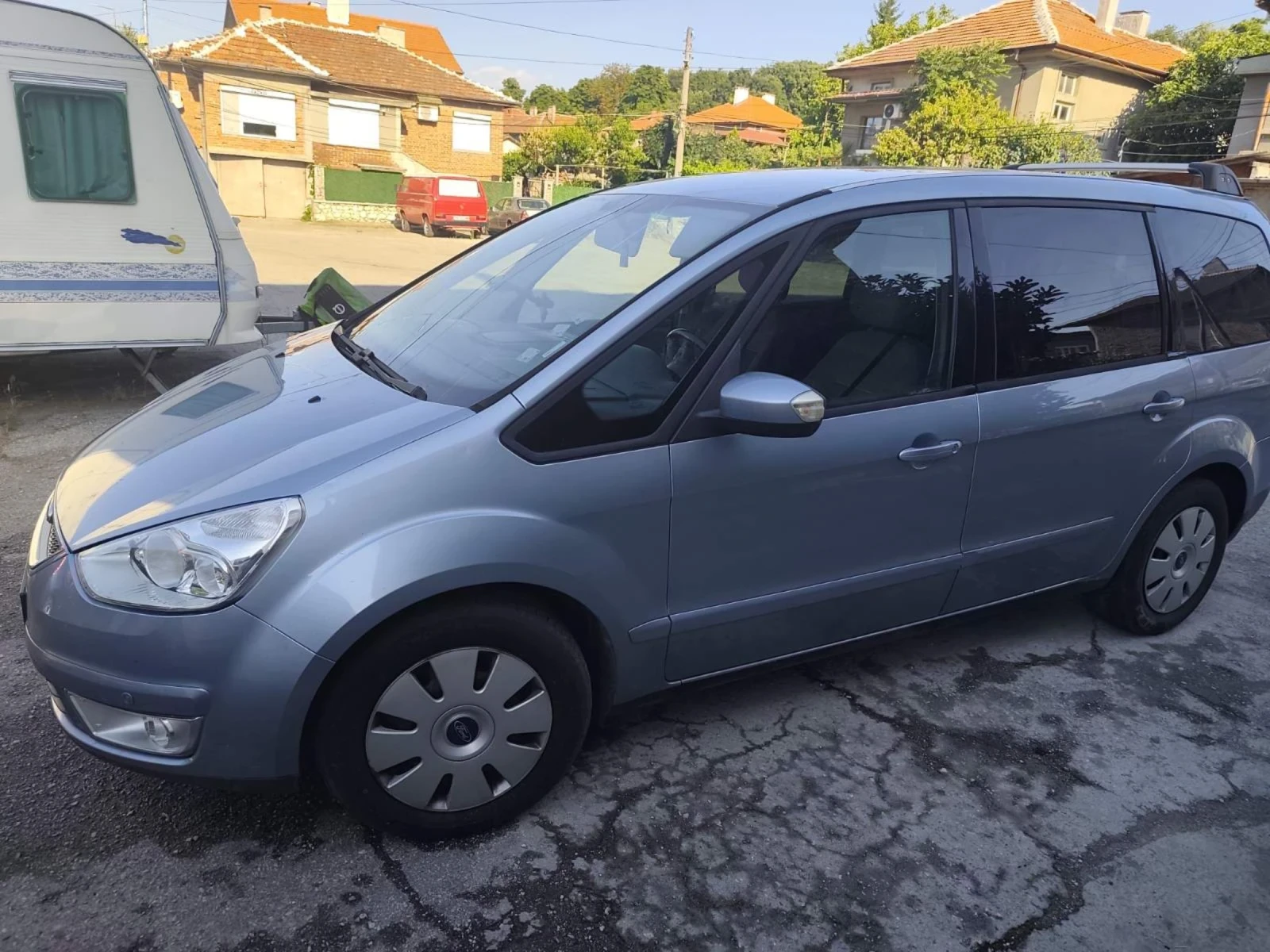 Ford Galaxy  - изображение 2