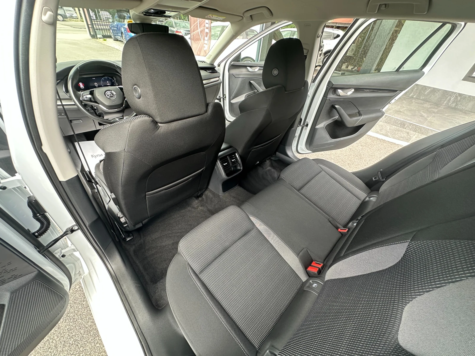 Skoda Octavia 2.0 TDI 4X4 ��� ���� | Mobile.bg � ����������� 11