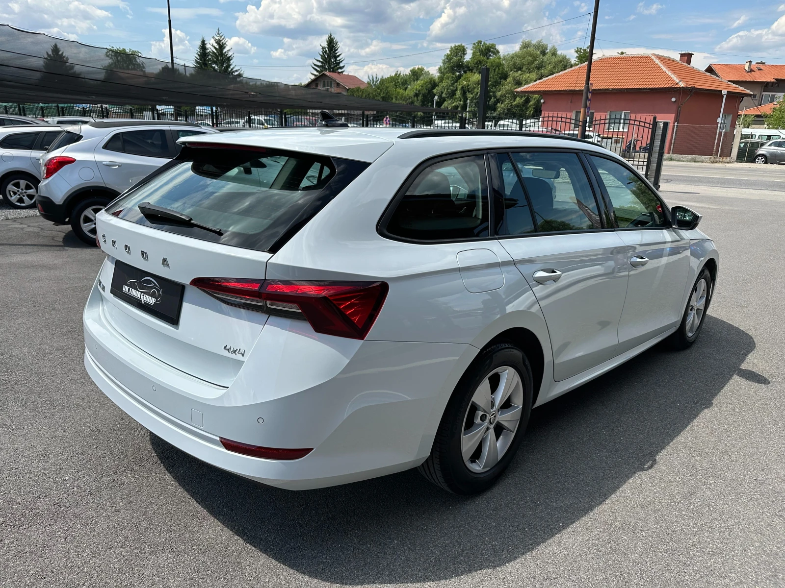 Skoda Octavia 2.0 TDI 4X4 НОВ ВНОС - изображение 6