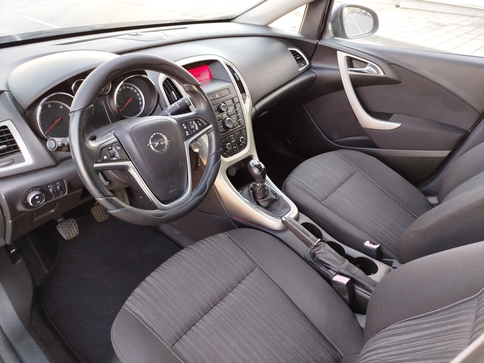 Opel Astra 1.7cdti-euro-5 - изображение 10