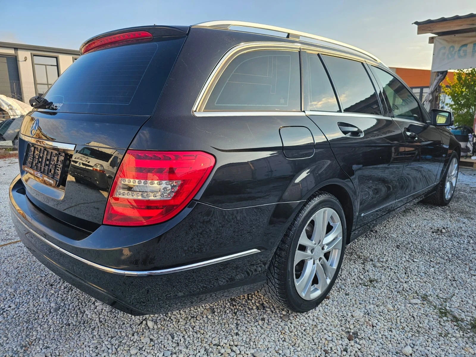 Mercedes-Benz C 200 2.2CDI-136к.с. NAVI/AVTOMAT/Blue efficiency/ Face - изображение 4