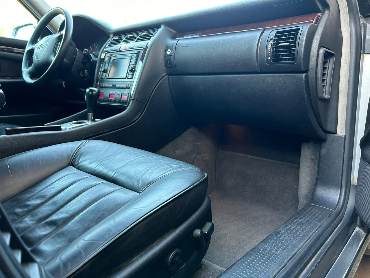 Audi A8 2.5 TDI Quattro - изображение 9