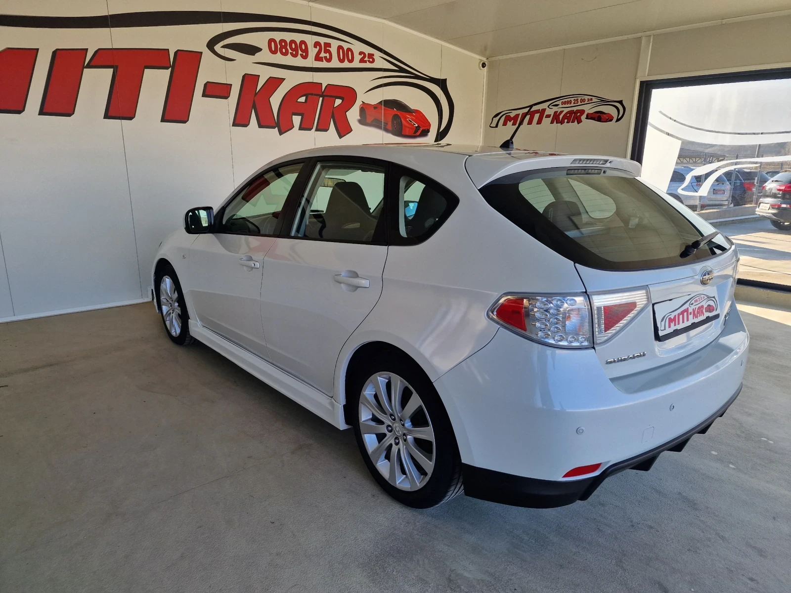 Subaru Impreza 2.0  150�� 4�4 | Mobile.bg � ����������� 5