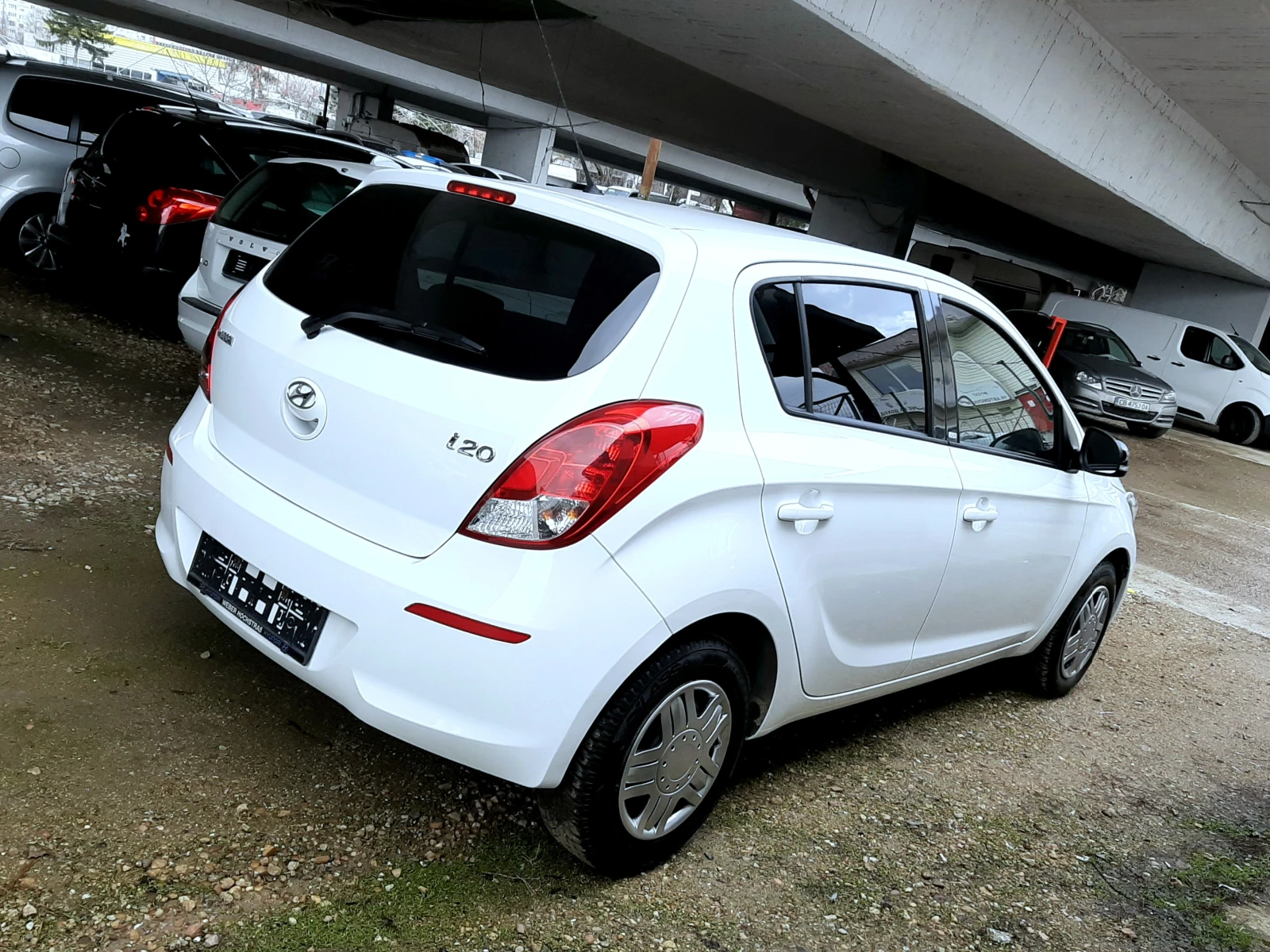 Hyundai I20 1.25-КЛИМА !  - изображение 6