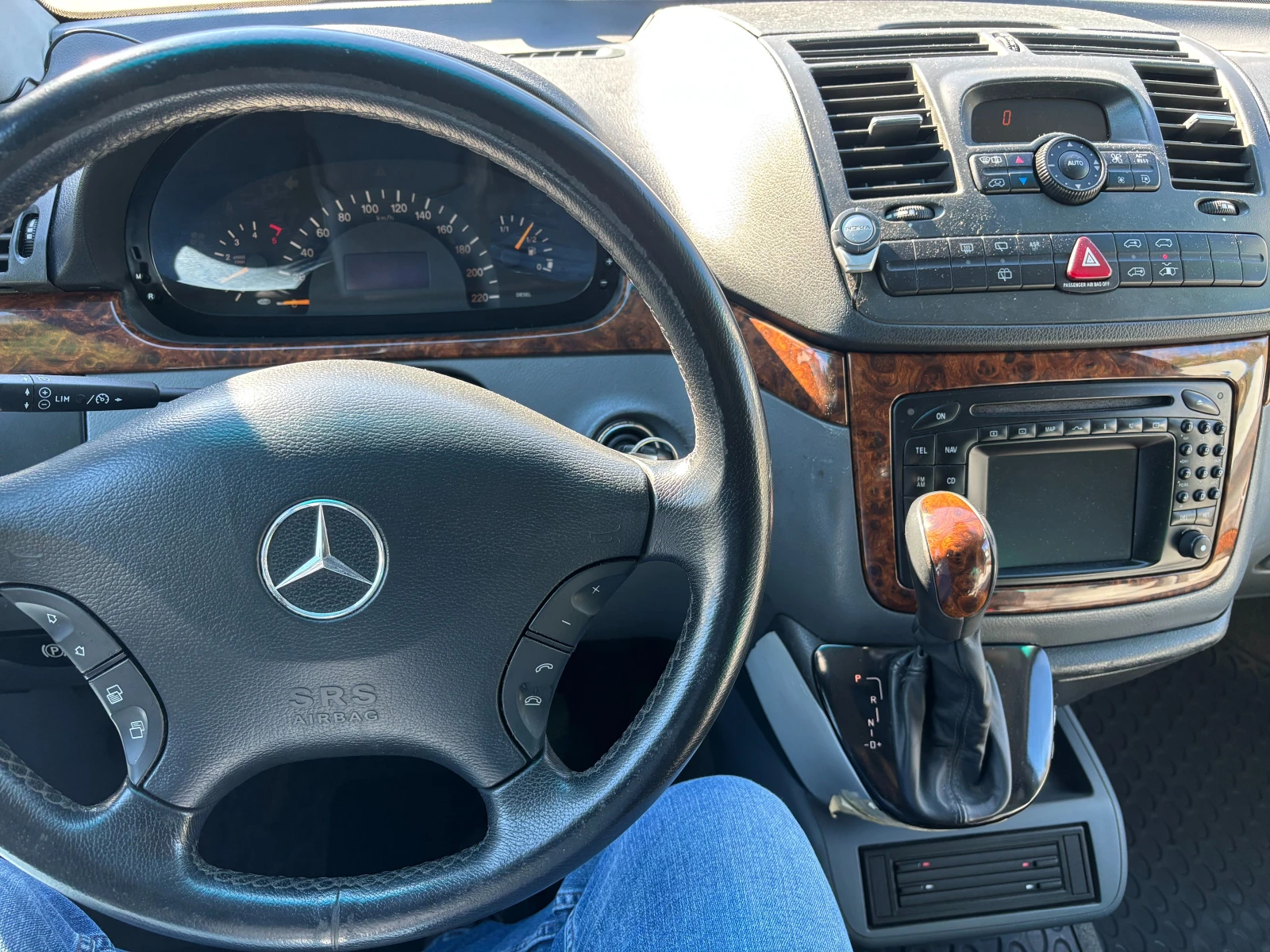 Mercedes-Benz Viano Ambiente, снимка 15 - Автомобили и джипове - 54122767