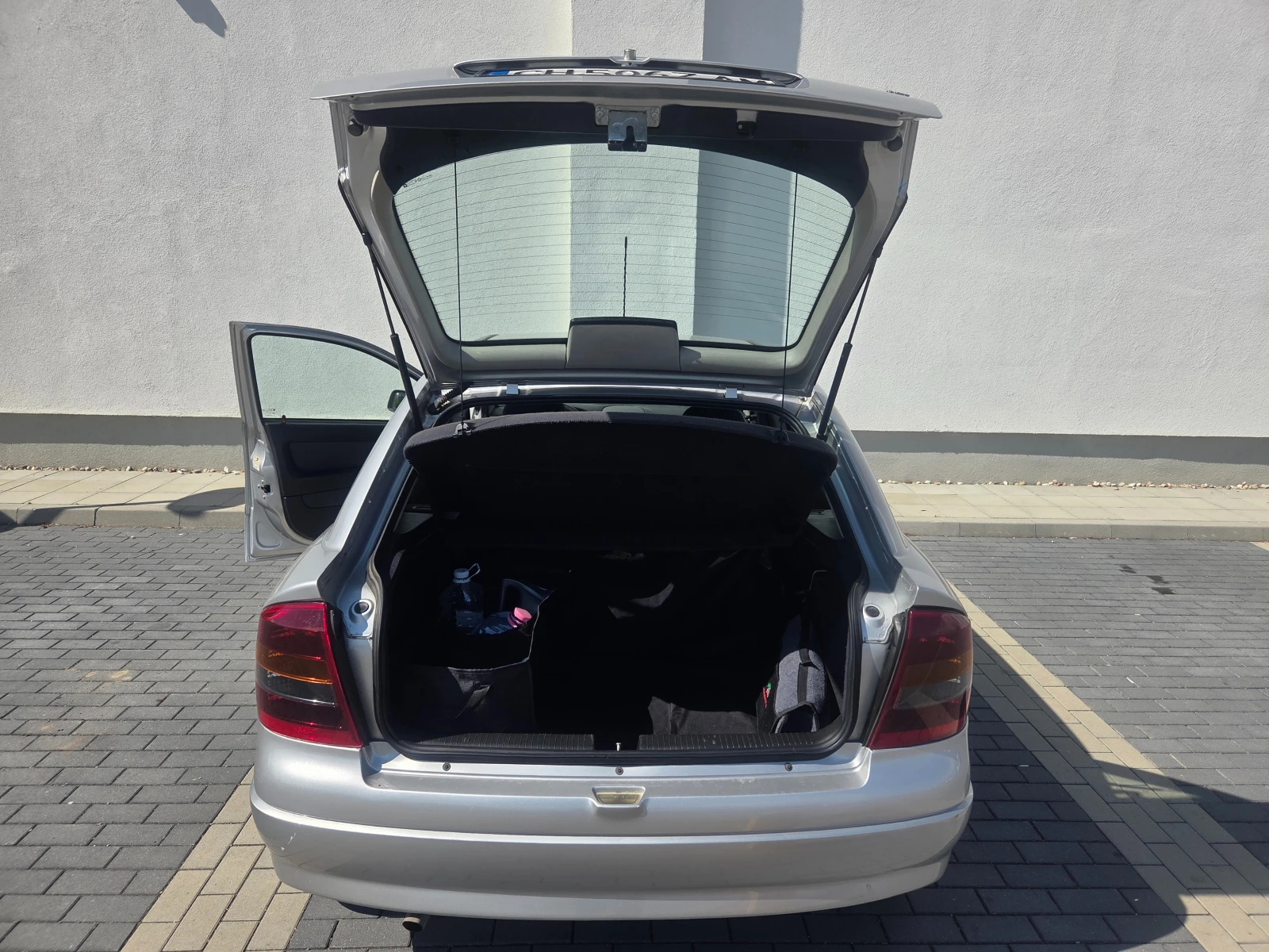 Opel Astra njoy, снимка 3 - Автомобили и джипове - 54293614