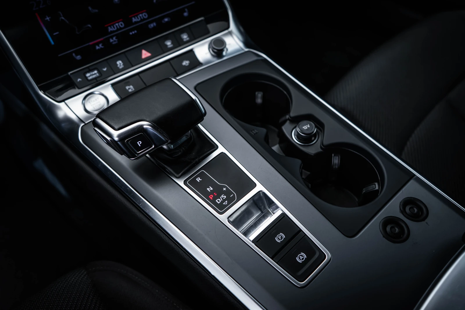 Audi A6 45 TDI Quattro* Camera, снимка 10 - Автомобили и джипове - 54929186