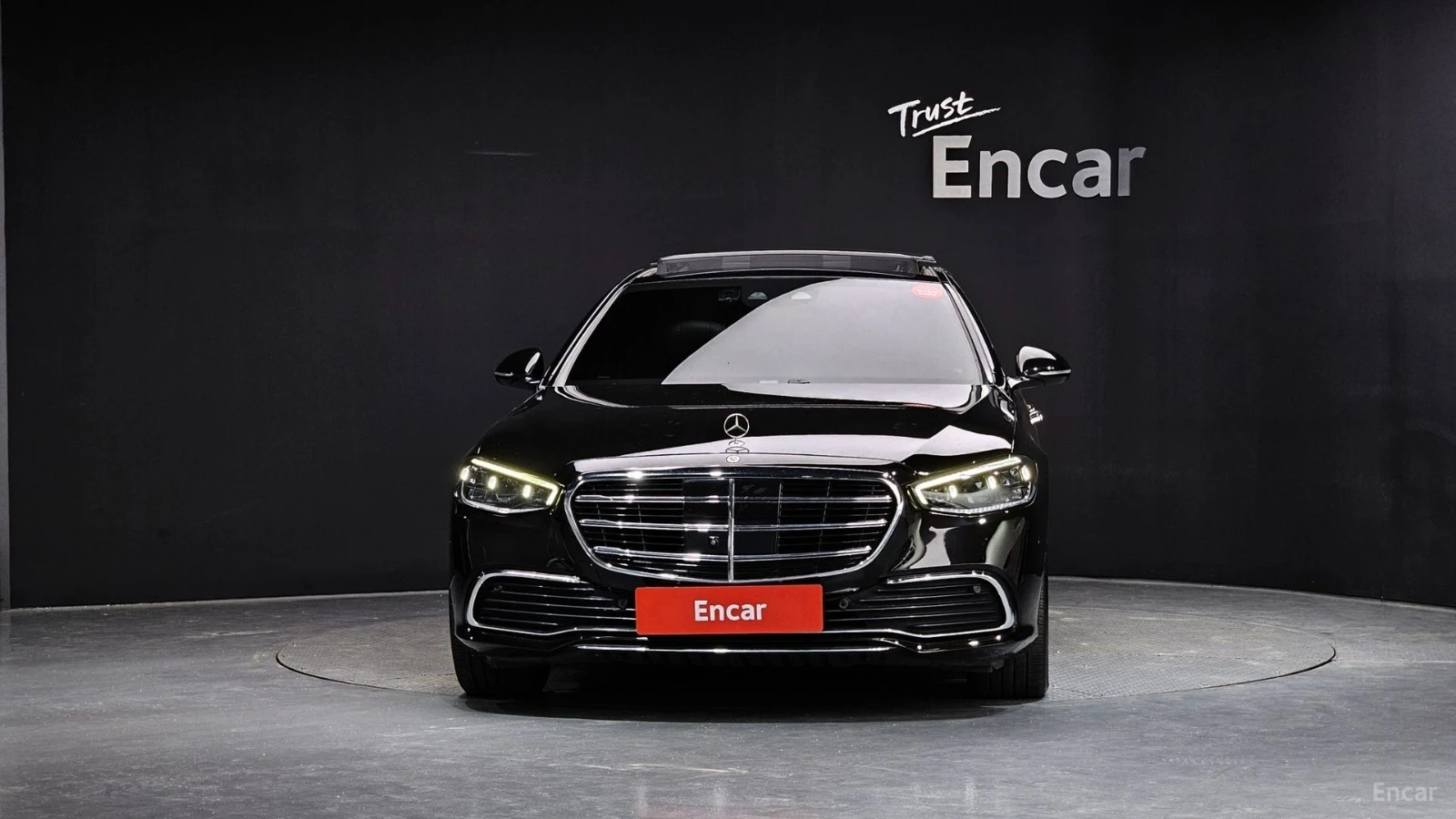 Mercedes-Benz S 350 d* ДИСТРОНИК* ПОДГРЕВ* ОБДУХВАНЕ* 360* HUD* , снимка 2 - Автомобили и джипове - 55437951