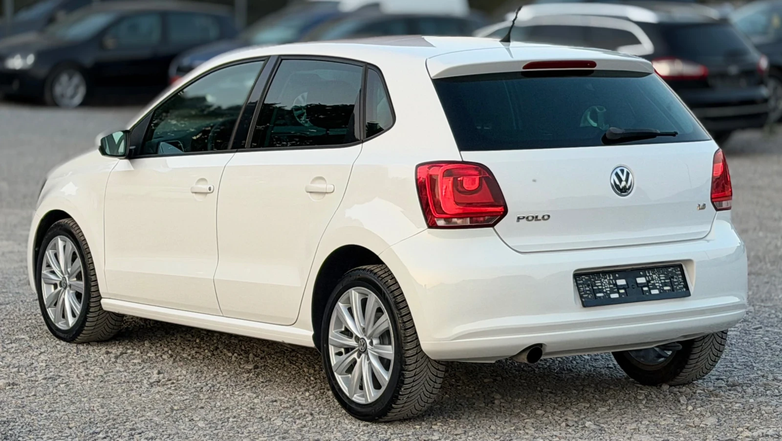 VW Polo 1.4i 86к.с * DSG* * Климатик* , снимка 4 - Автомобили и джипове - 55592854