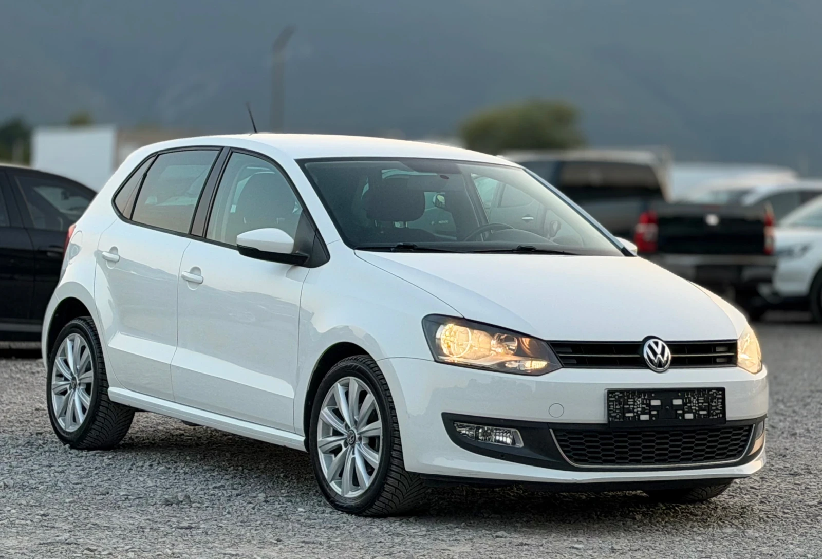 VW Polo 1.4i 86к.с * DSG* * Климатик* 