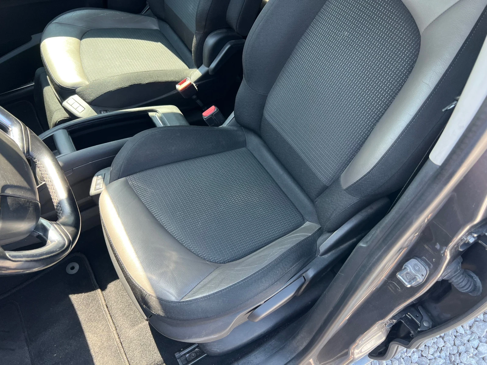 Citroen C4 Picasso 1.6 120 коня дизел автомат нов внос Австрия, снимка 10 - Автомобили и джипове - 55655043
