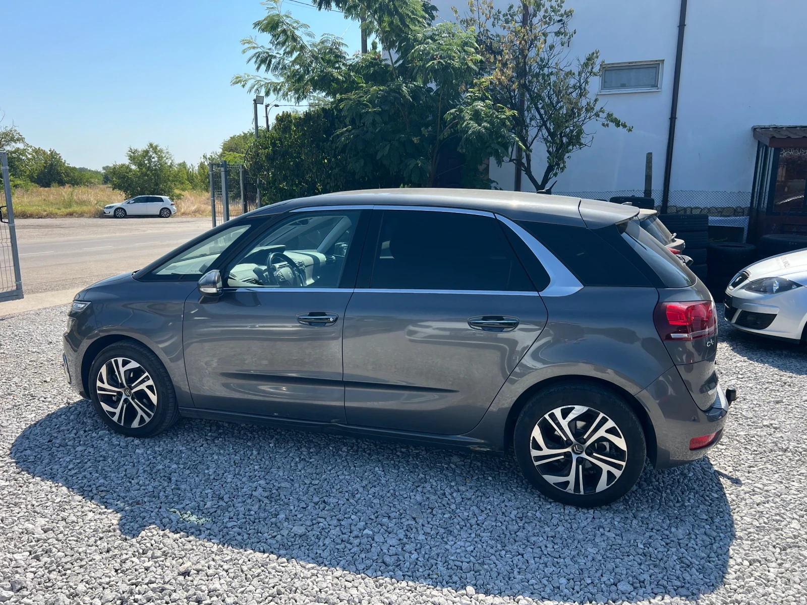 Citroen C4 Picasso 1.6 120 коня дизел автомат нов внос Австрия, снимка 4 - Автомобили и джипове - 55655043