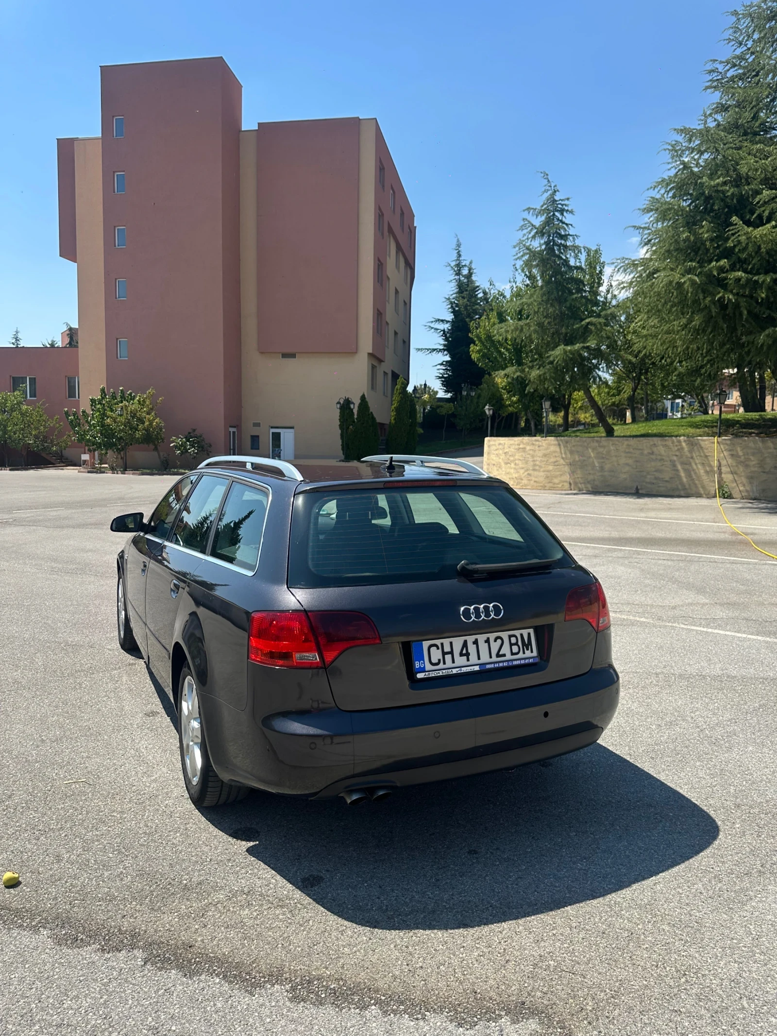 Audi A4, снимка 2 - Автомобили и джипове - 55673527