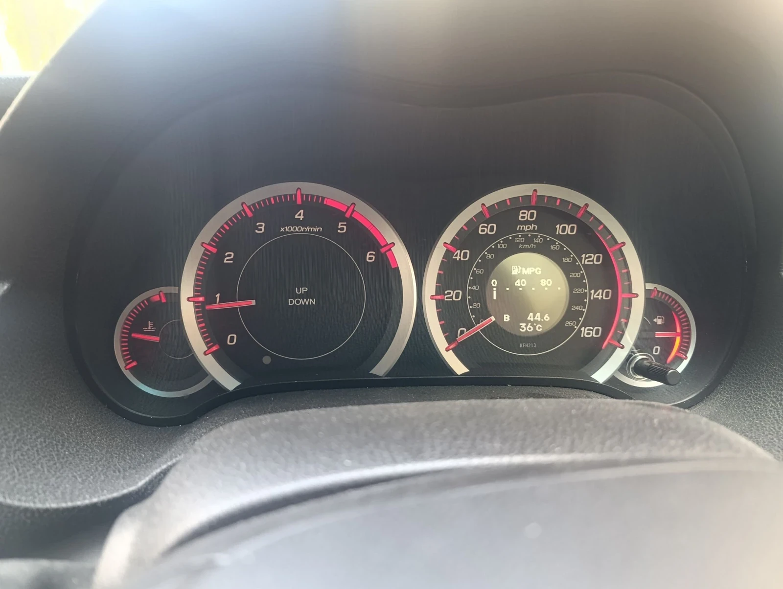 Honda Accord 2.2 idtec, снимка 10 - Автомобили и джипове - 55872190