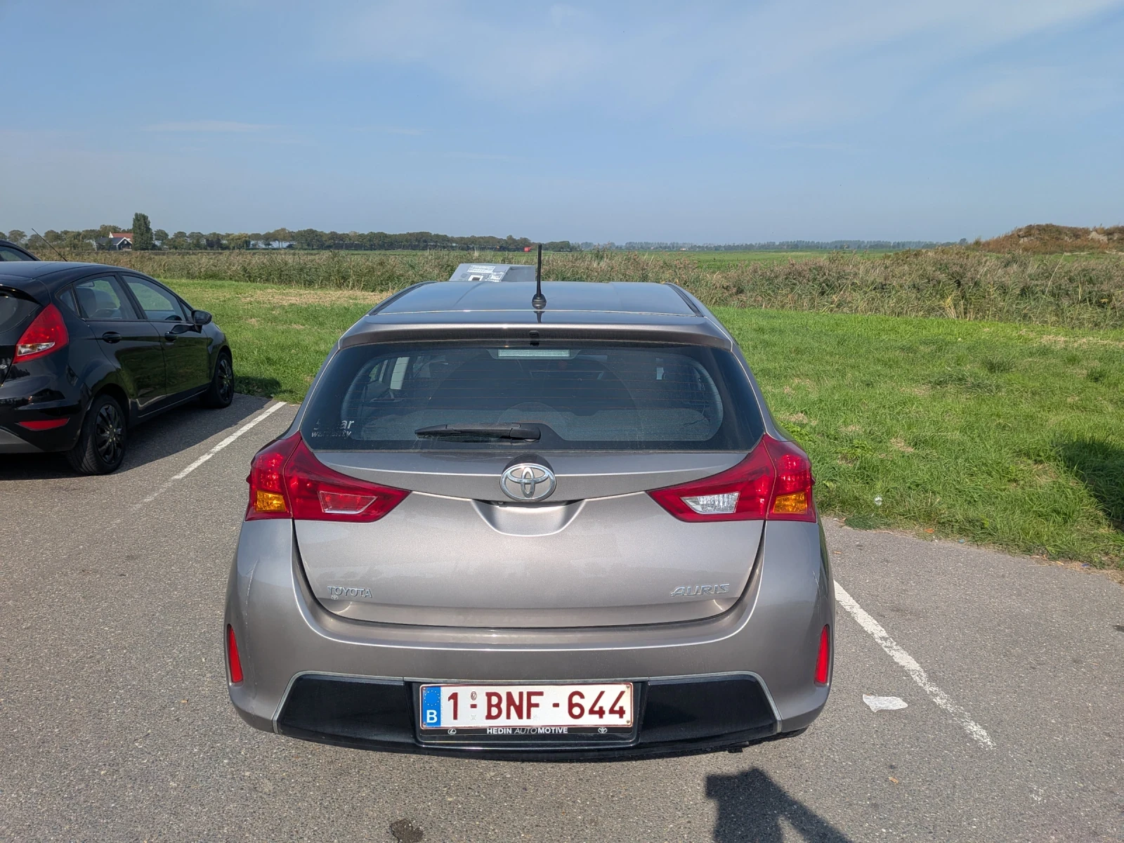 Toyota Auris, снимка 2 - Автомобили и джипове - 56270292