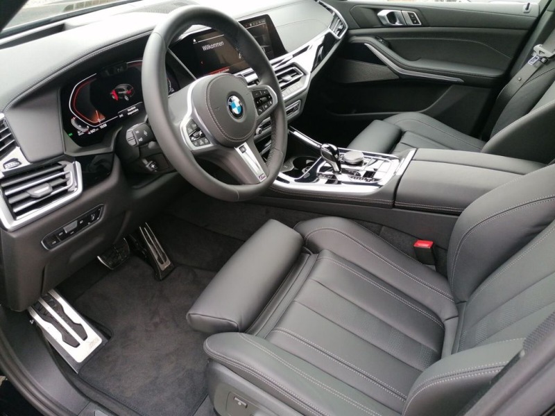 BMW X5 30d xDRIVE M-SPORT LASER 360 HEADUP PANO, снимка 6 - Автомобили и джипове - 44176406