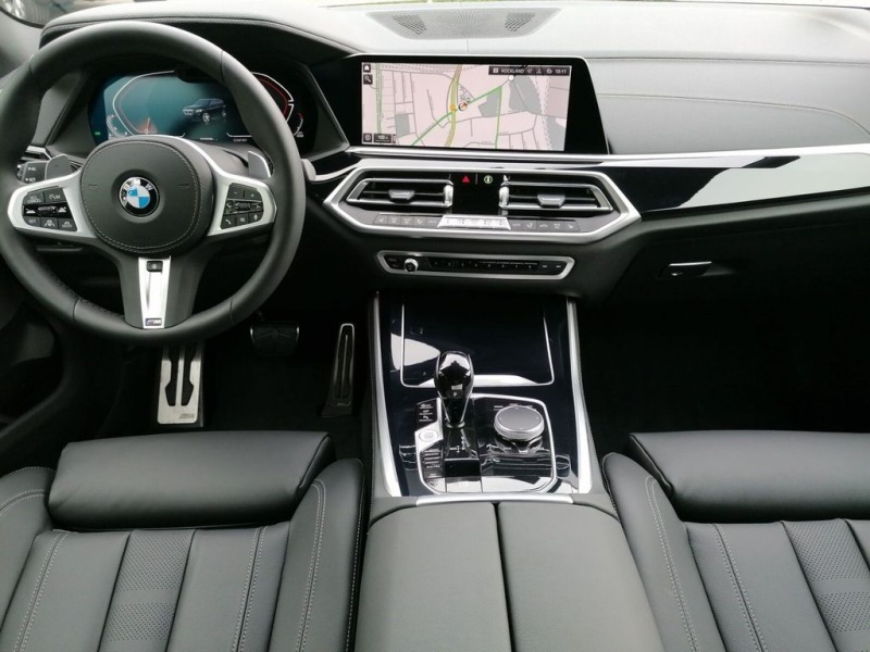 BMW X5 30d xDRIVE M-SPORT LASER 360 HEADUP PANO, снимка 8 - Автомобили и джипове - 44176406