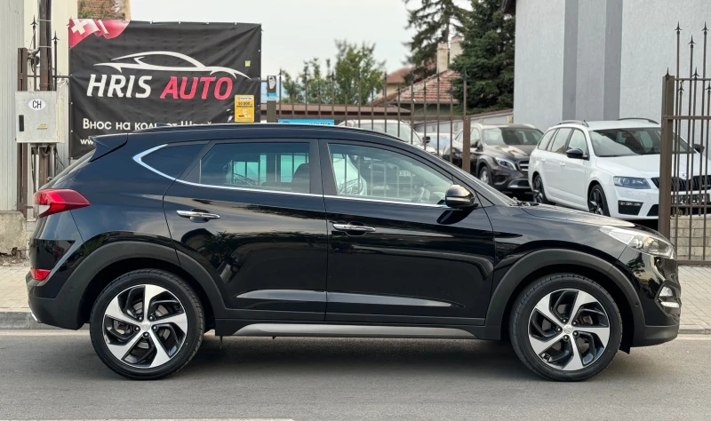 Hyundai Tucson 2.0CRDI 4WD Внос Швейцария, снимка 7 - Автомобили и джипове - 47484920