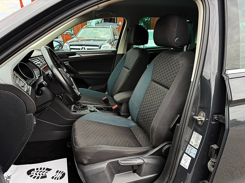 VW Tiguan ПРОДАДЕНА !!!, снимка 8 - Автомобили и джипове - 51448814