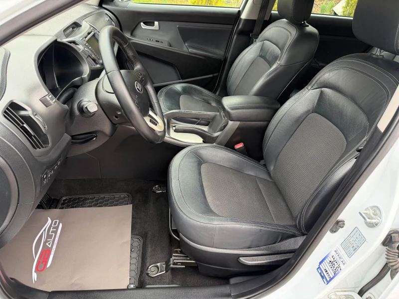 Kia Sportage 2.0D* 4X4* ИТАЛИЯ* , снимка 9 - Автомобили и джипове - 52421616