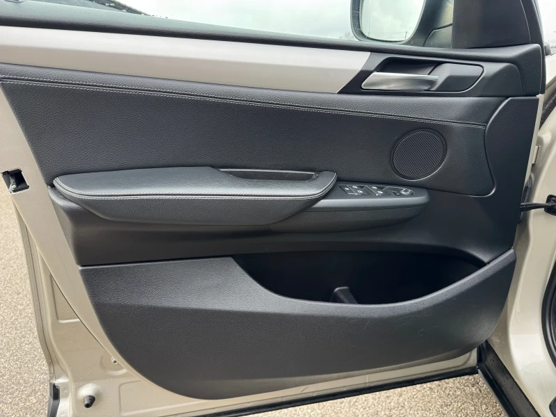 BMW X3 3.5D-X DRIVE-ПАНОРАМА-КОЖА-СЕРВИЗНА ИСТОРИЯ, снимка 9 - Автомобили и джипове - 53231221