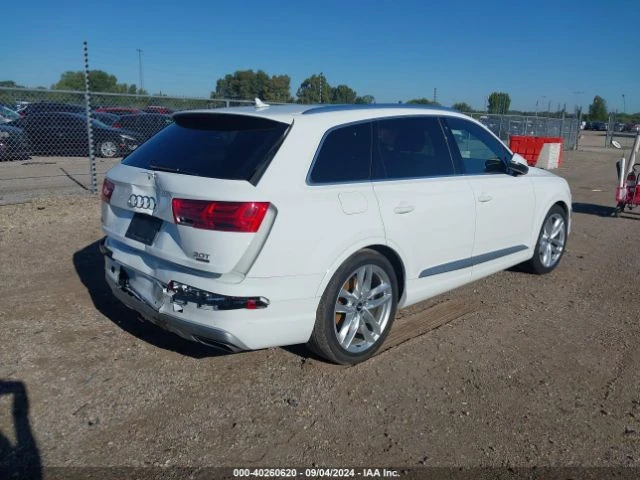 Audi Q7 PREMIMUM* BOSE* ПАНО* ДИГИТАЛНО ТАБЛО* , снимка 6 - Автомобили и джипове - 47435317