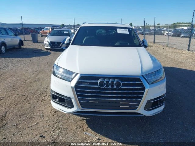 Audi Q7 PREMIMUM* BOSE* ПАНО* ДИГИТАЛНО ТАБЛО* , снимка 2 - Автомобили и джипове - 47435317