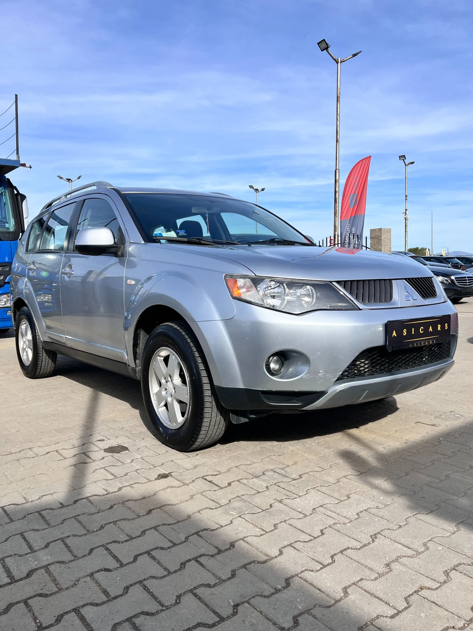 Mitsubishi Outlander 2.0D - изображение 7