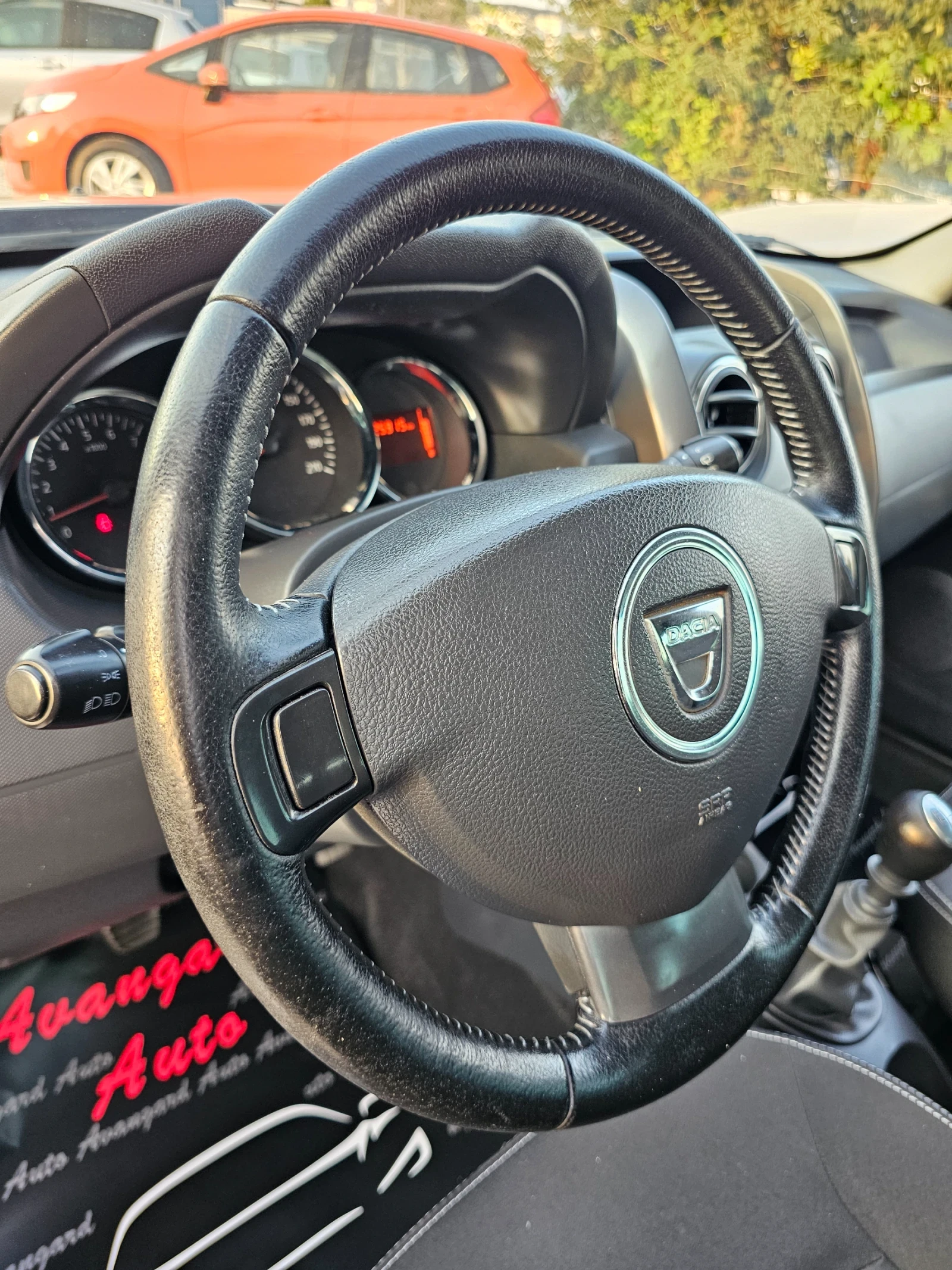 Dacia Duster 1.5dCi, 110.. | Mobile.bg   12