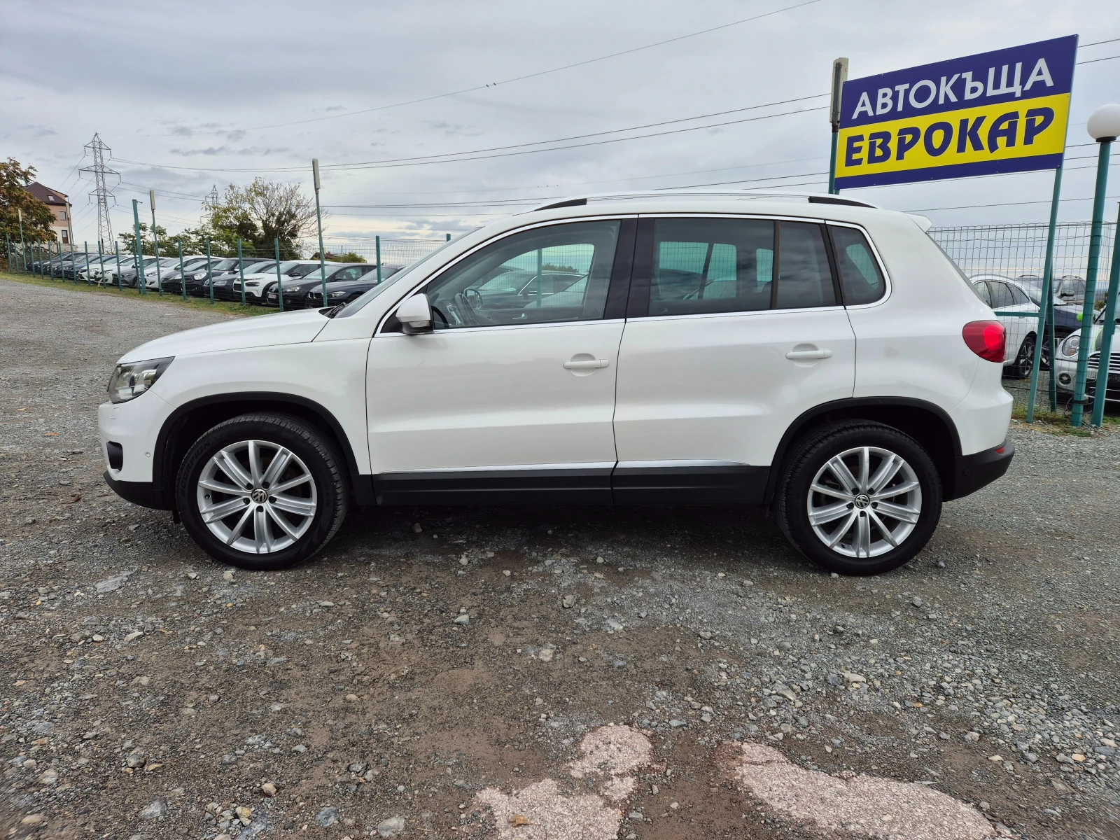 VW Tiguan 2.0 TDI 4 MOTION | Mobile.bg — изображение 2