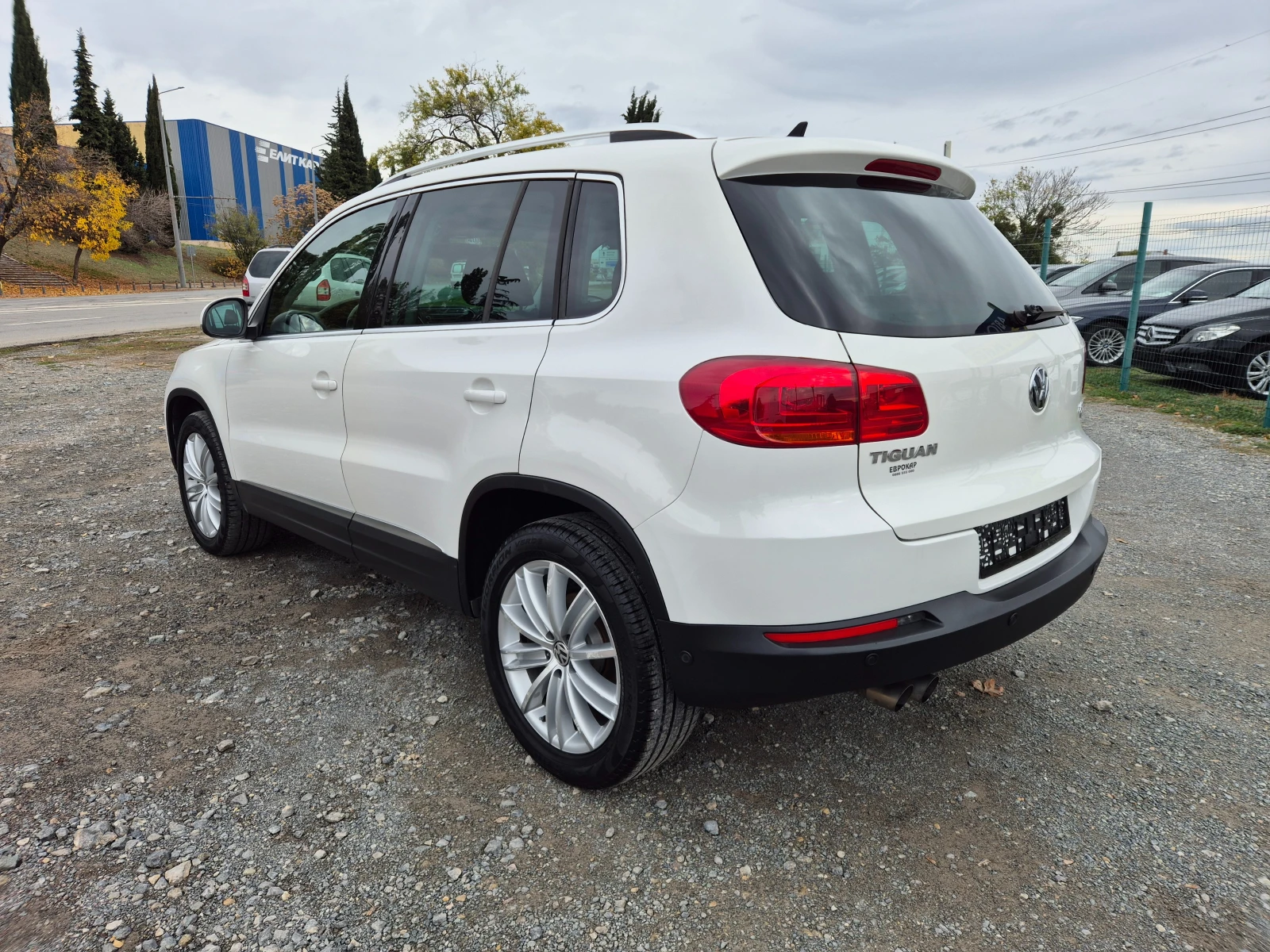 VW Tiguan 2.0 TDI 4 MOTION | Mobile.bg — изображение 3
