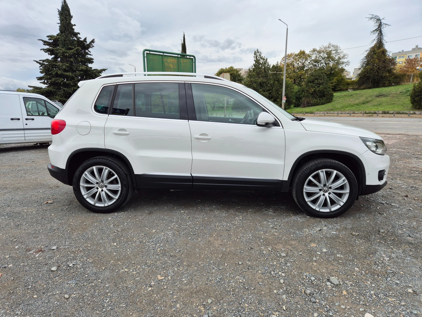 VW Tiguan 2.0 TDI 4 MOTION | Mobile.bg — изображение 6