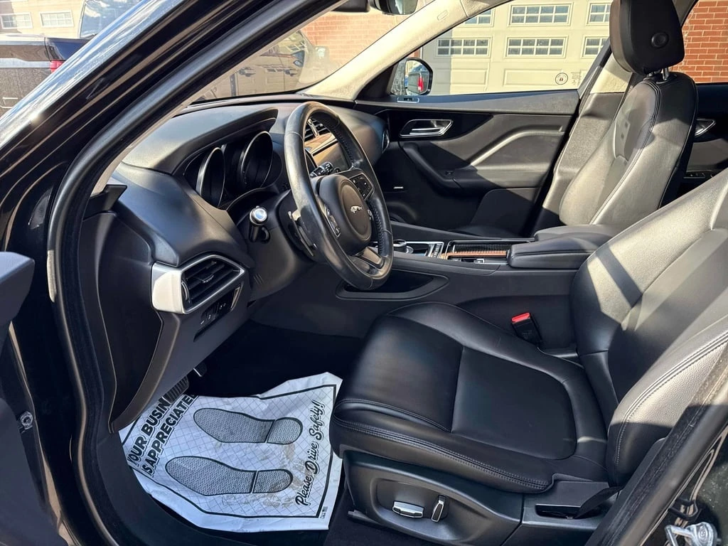 Jaguar F-PACE * Premium * CARFAX * БЕЗ ПЪРВОНАЧАЛНА ВНОСКА - изображение 5