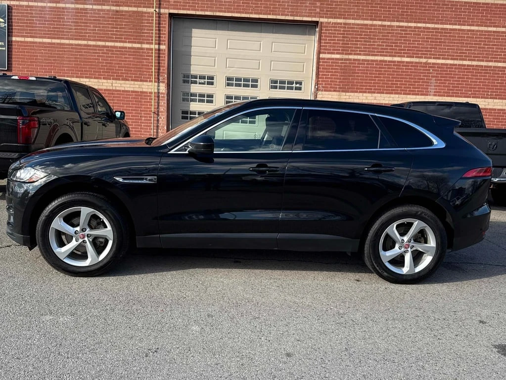 Jaguar F-PACE * Premium * CARFAX * БЕЗ ПЪРВОНАЧАЛНА ВНОСКА - изображение 2