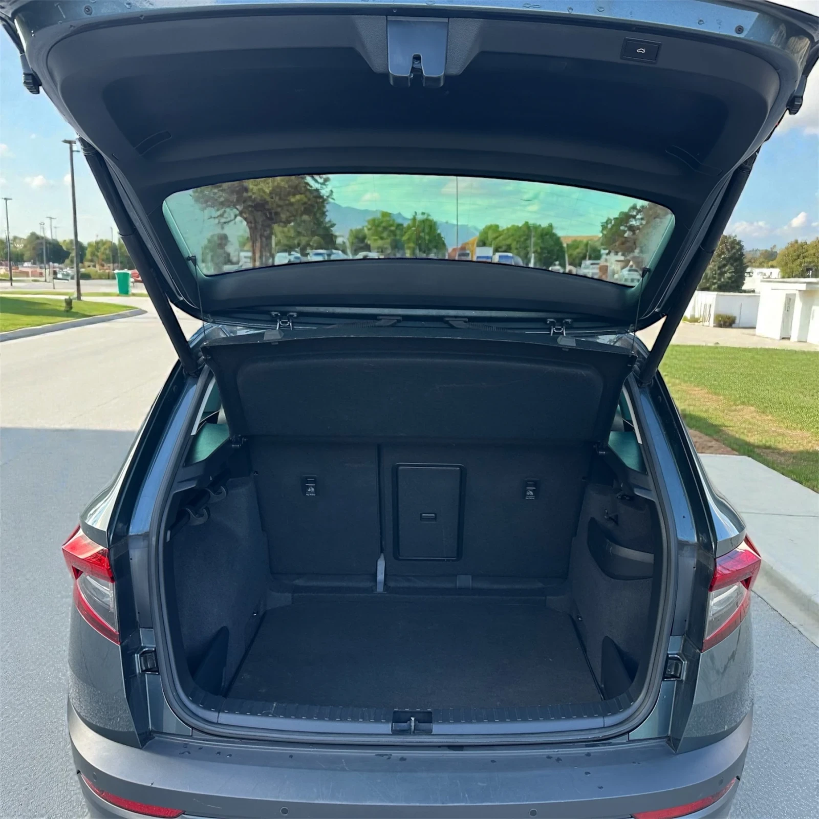 Skoda Karoq 2.0TDI 190 к.с. 4х4 - изображение 6