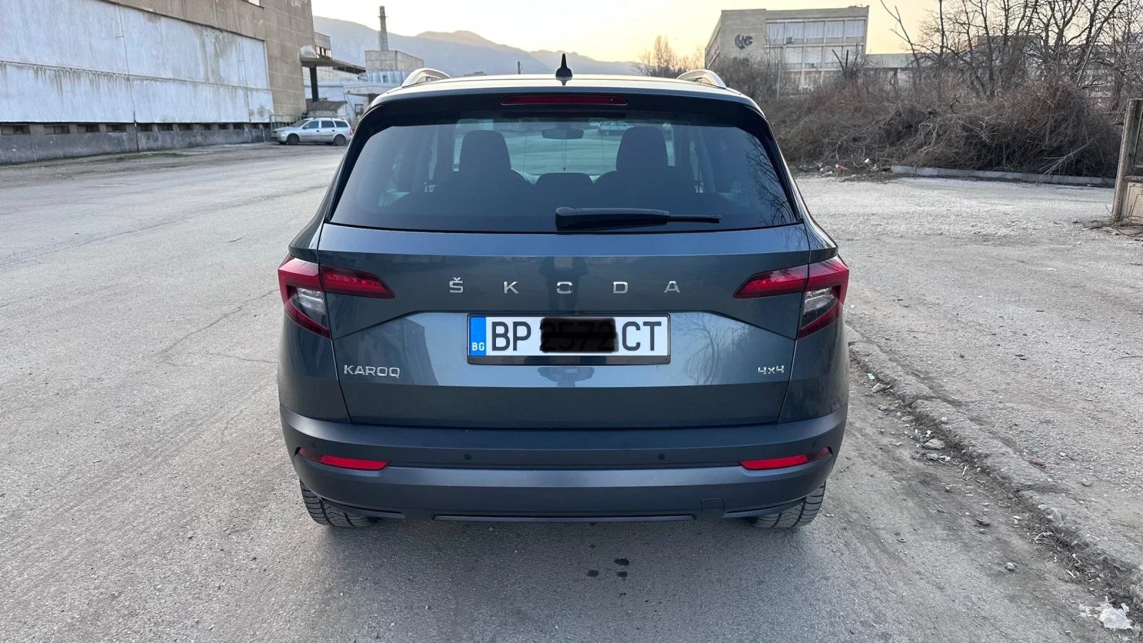 Skoda Karoq 2.0TDI 190 к.с. 4х4, снимка 3 - Автомобили и джипове - 52735924