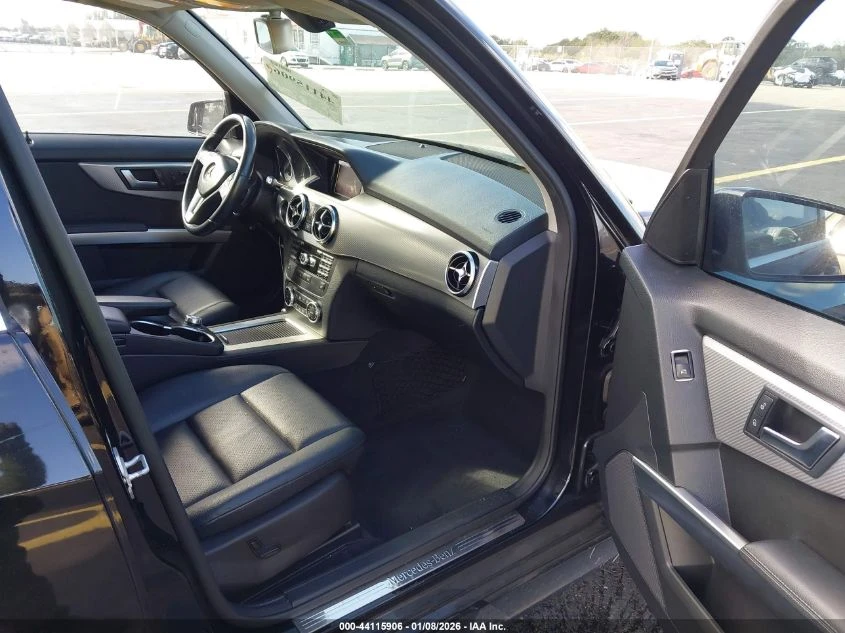 Mercedes-Benz GLK 3.5l 350 - изображение 5