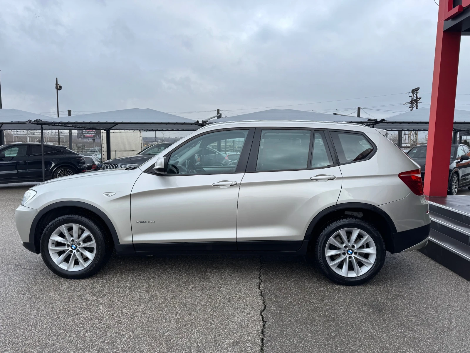 BMW X3 3.5D-X DRIVE-ПАНОРАМА-КОЖА-СЕРВИЗНА ИСТОРИЯ - изображение 3