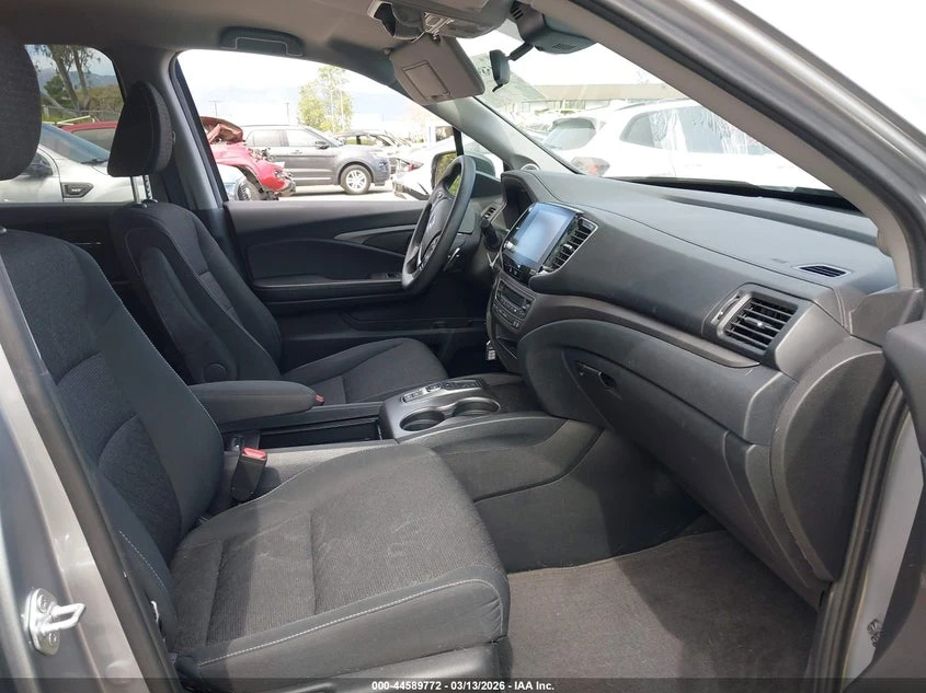 Honda Ridgeline 3.5l Awd Sport, снимка 5 - Автомобили и джипове - 53919039