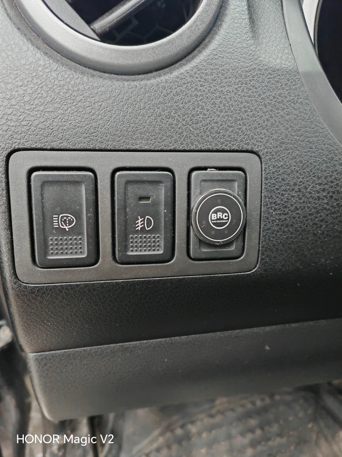 Suzuki Grand vitara 2.4, снимка 11 - Автомобили и джипове - 54380833