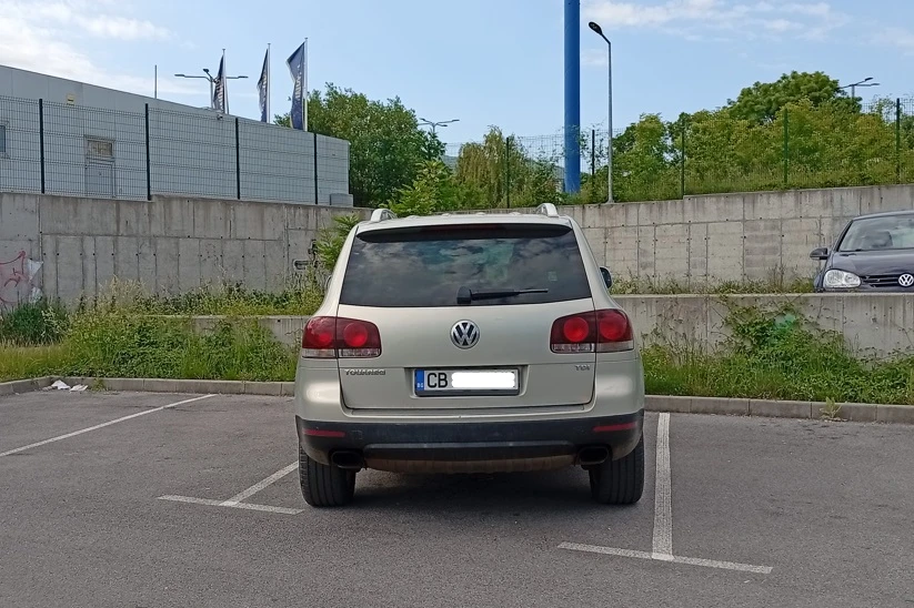 VW Touareg, снимка 3 - Автомобили и джипове - 54770621