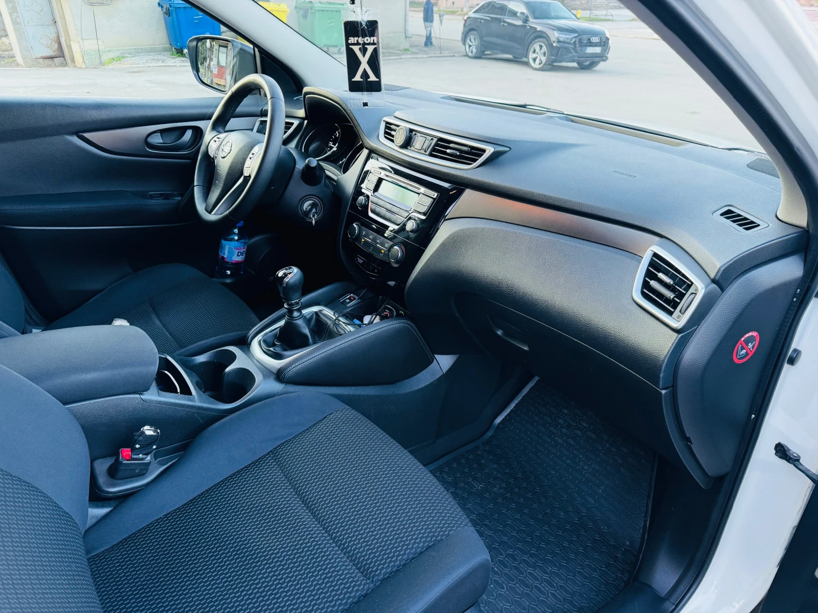 Nissan Qashqai 1.5 DCI * 110 к.с * PURE DRIVE * , снимка 11 - Автомобили и джипове - 55102819