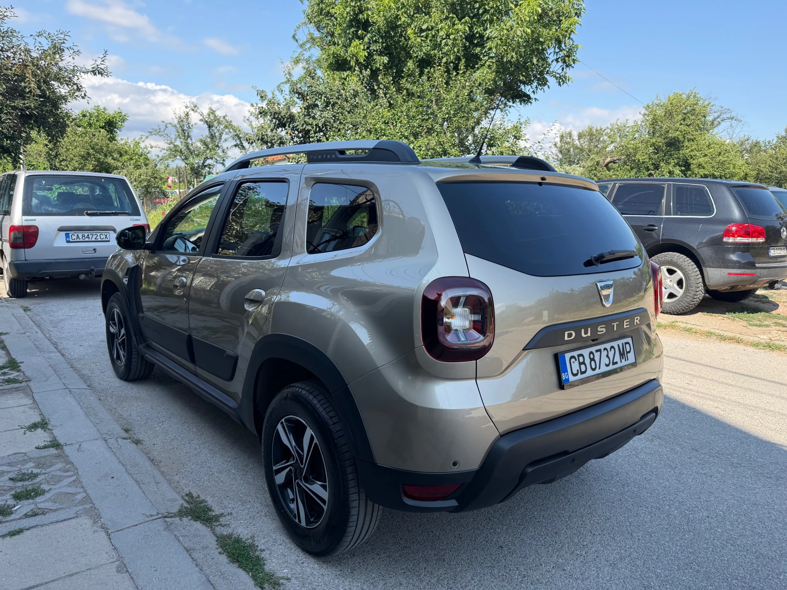 Dacia Duster 1.5dci AVTOMAT, снимка 6 - Автомобили и джипове - 55380037