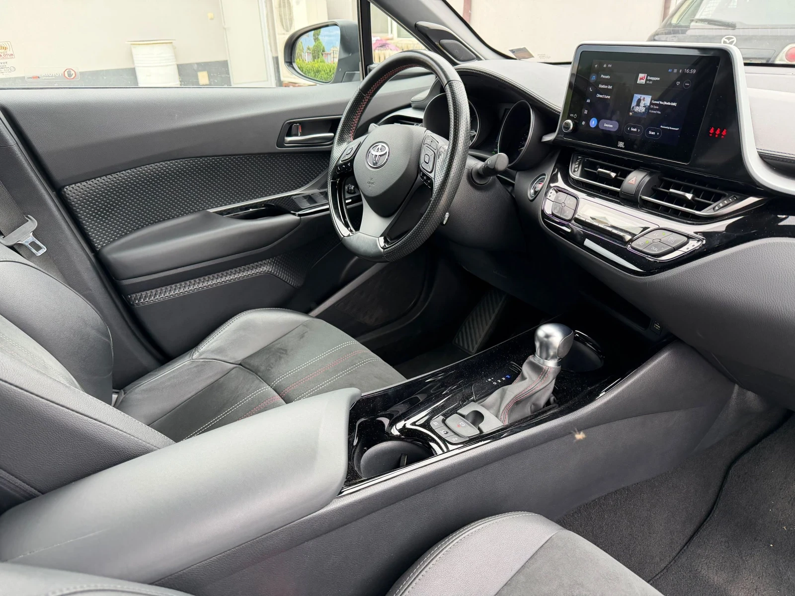 Toyota C-HR GR184к.с., снимка 14 - Автомобили и джипове - 55407086