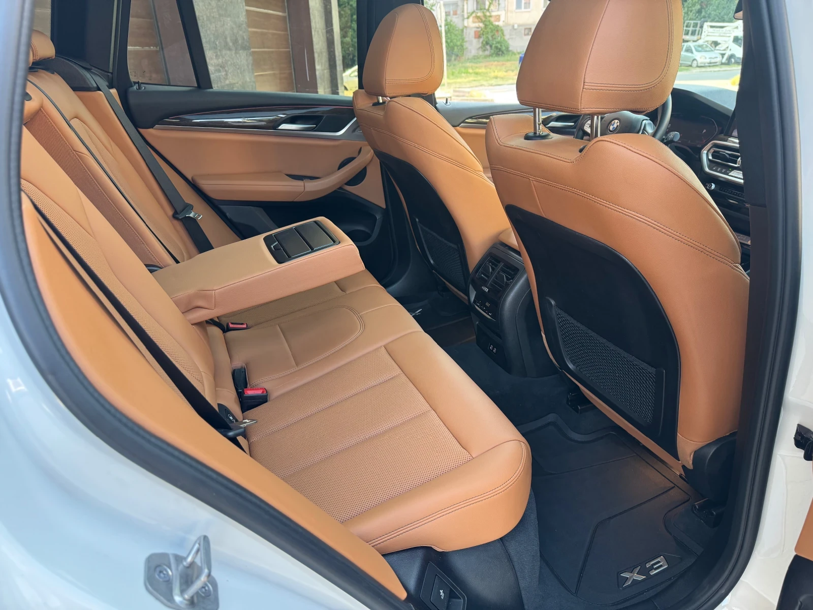 BMW X3 LASER-FACELIFT, снимка 10 - Автомобили и джипове - 55598776