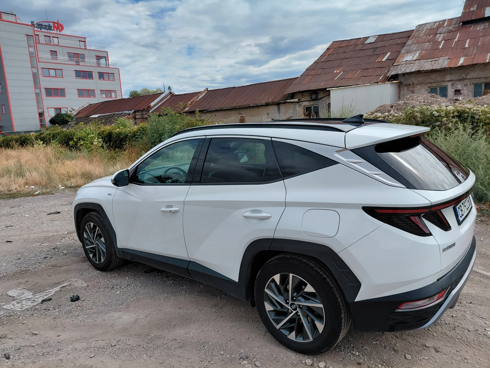 Hyundai Tucson, снимка 7 - Автомобили и джипове - 56084066