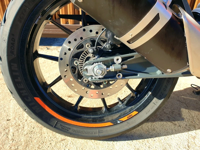Ktm Duke 390 ABS, A2, снимка 3 - Мотоциклети и мототехника - 52734935